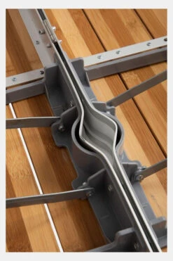 Bo-Camp Picknicktafel Bamboe Inklapbaar 22 Bo-Camp Picknicktafel Bamboe Inklapbaar -Bo-Camp mcabe10001 8989 10 nl